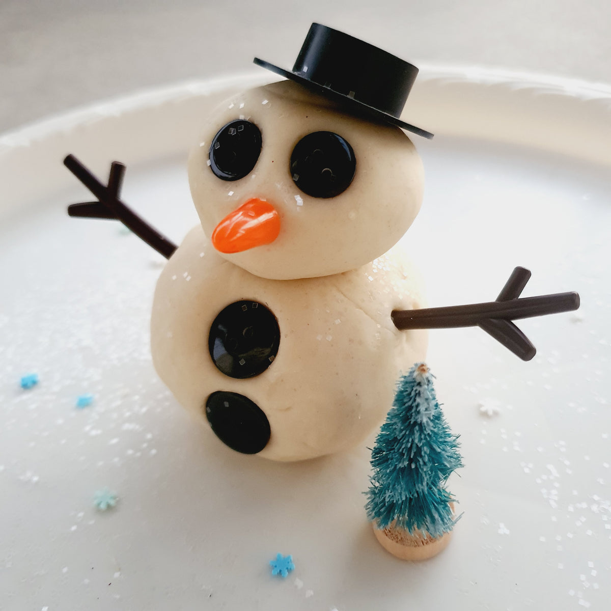 SNOWMAN JAR-Build a Snowman Theme Play-Snowman Kit-Speech Therapy Mini  Objects-Play dough Snowman Jar- snowman Play-Doh